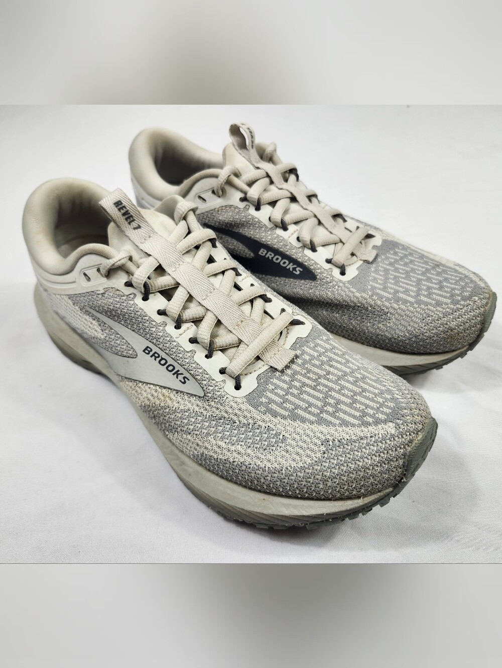 Brooks Revel 7 Womens Size 8 M Athletic Running Walking Shoes Lace Up Gray